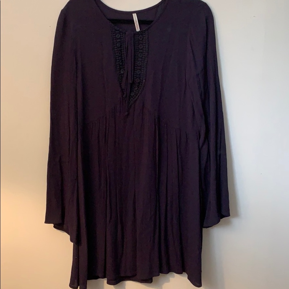Long Sleeve Flowy Navy Dress